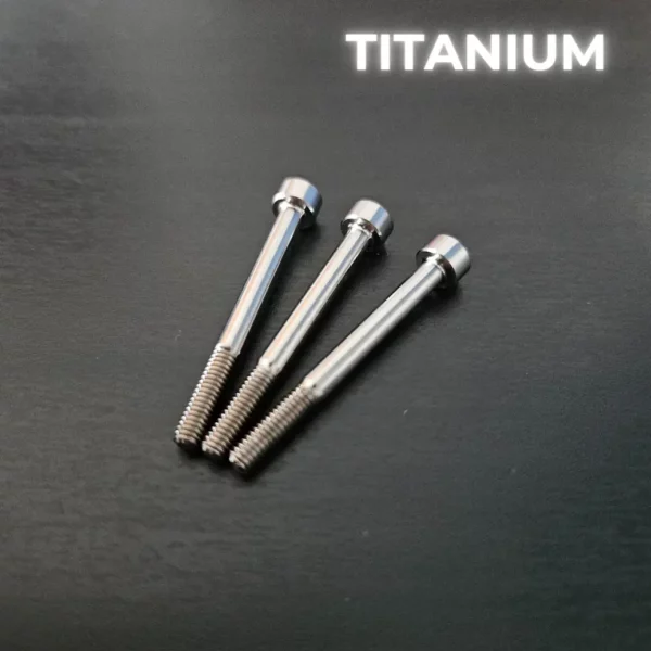 3 vis TITANE M3X30 - Spéciales E-foil