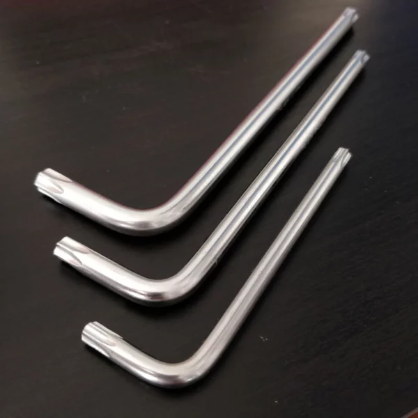 Clé longue pour vis à empreinte Torx