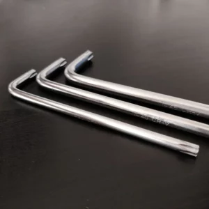 Clé longue pour vis à empreinte Torx